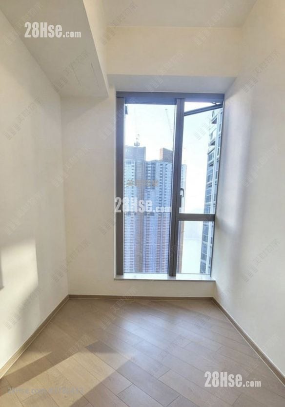 Villa Garda Iii Sell 1 Bedroom 340 ft²