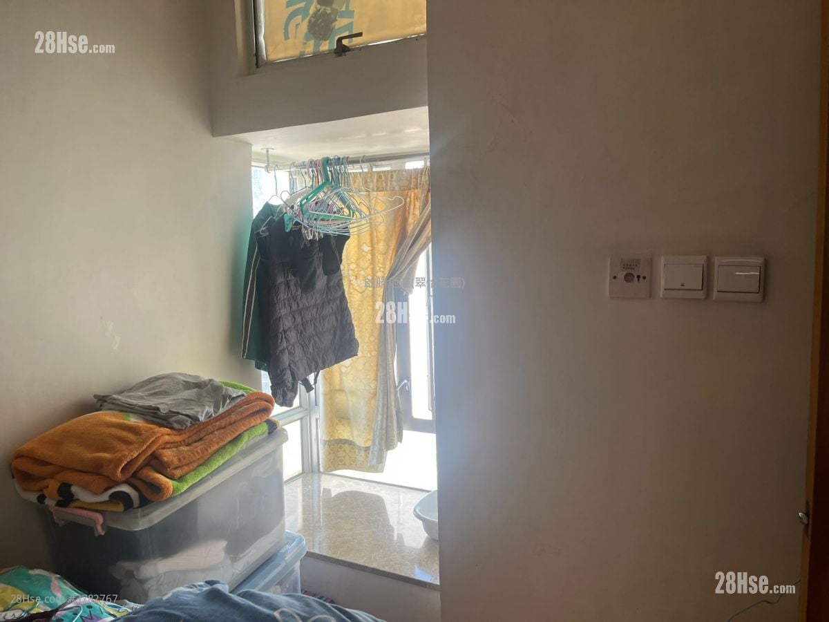 Greenfield Garden Sell 3 Bedrooms , 1 Bathroom 513 ft²