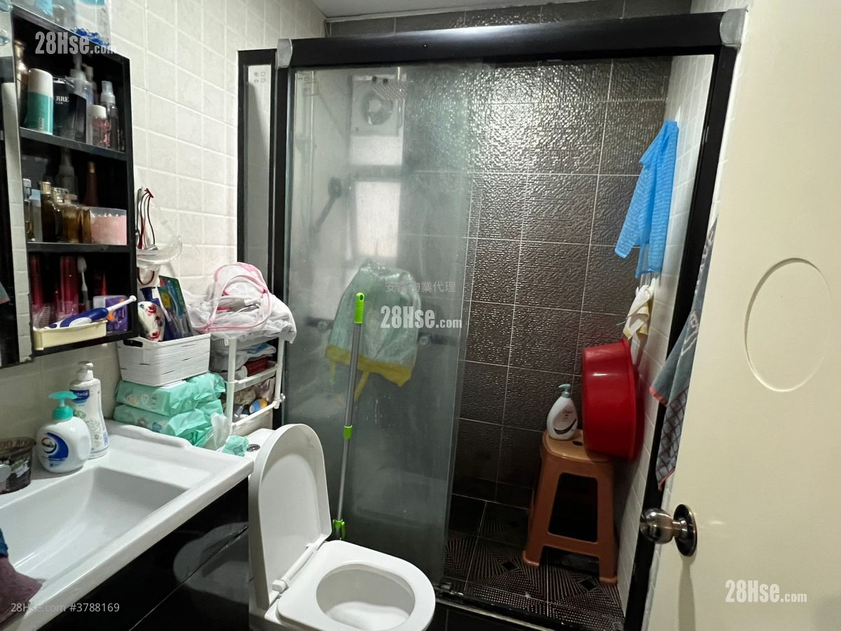 新兴花园 售盘 2 房 426 平方尺