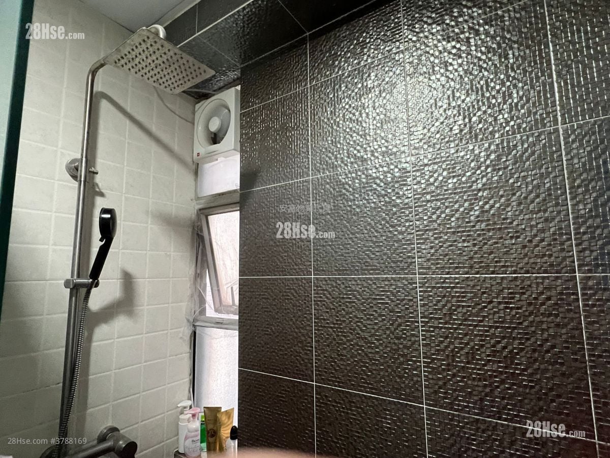 新兴花园 售盘 2 房 426 平方尺