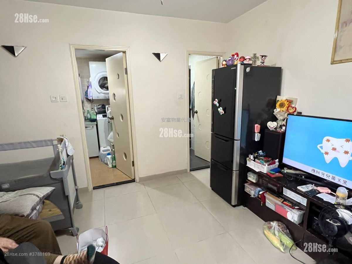 新兴花园 售盘 2 房 426 平方尺