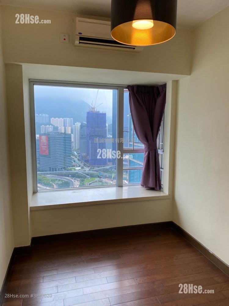 Billionnaire Royale Rental 3 Bedrooms , 2 Bathrooms 887 ft²