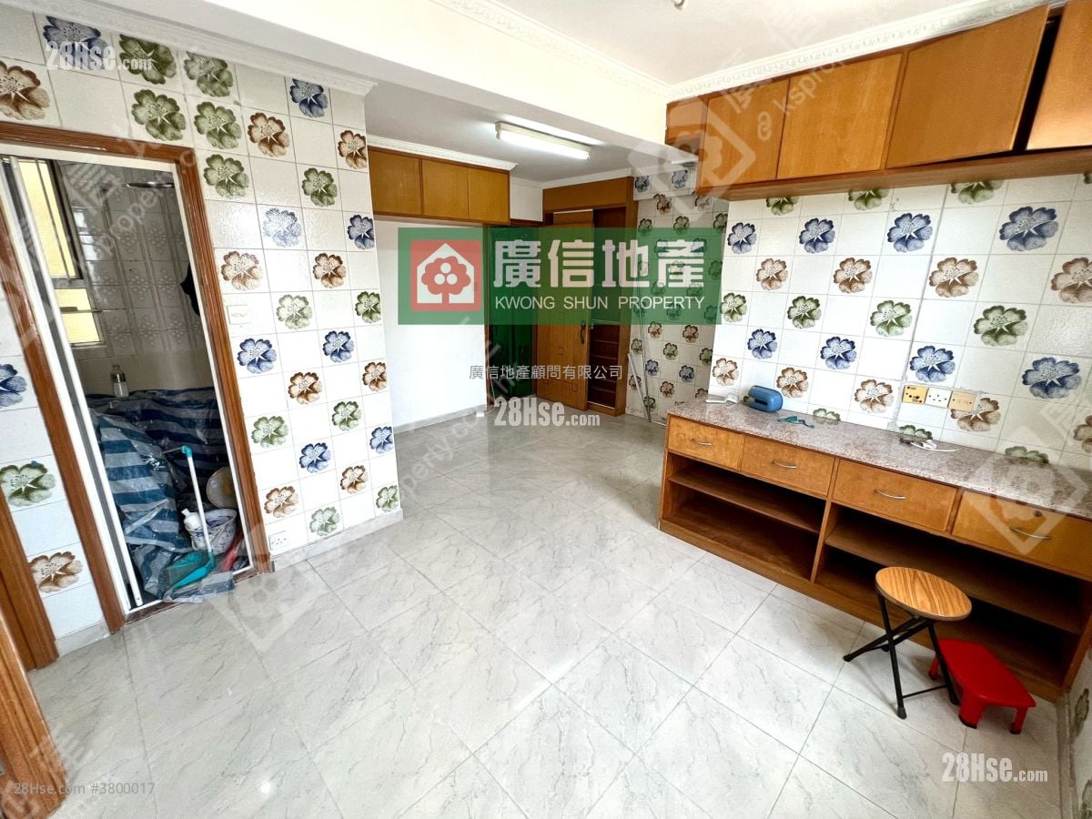 Shun Hing Building Rental 2 Bedrooms , 1 Bathroom 429 ft²
