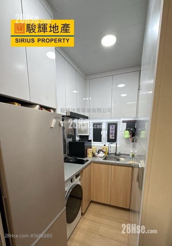 Season Mansion Sell 1 Bedroom , 1 Bathroom 319 ft²