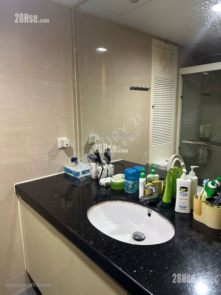 Vista Paradiso Sell 3 Bedrooms , 2 Bathrooms 883 ft²