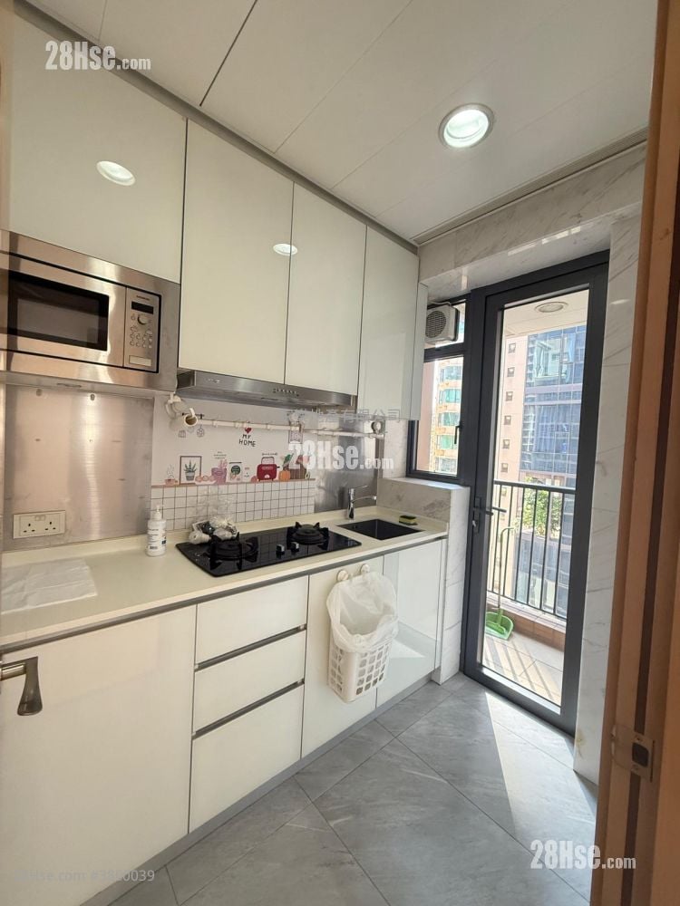 18 Upper East Rental 2 Bedrooms , 1 Bathroom 515 ft²