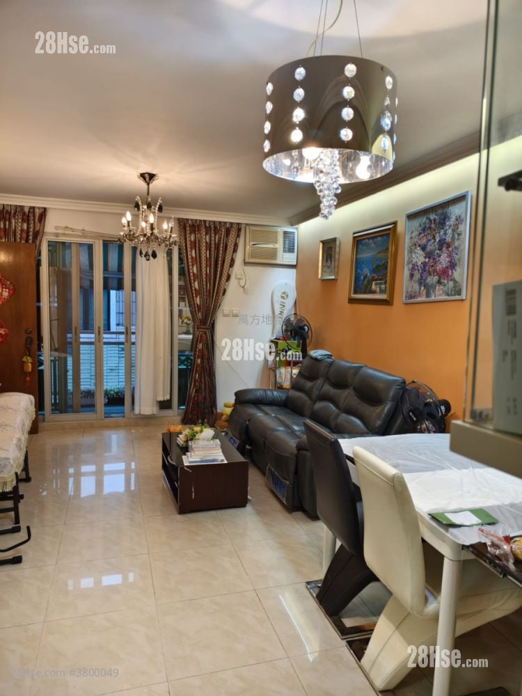 村屋 售盘 4 房 , 3 浴室