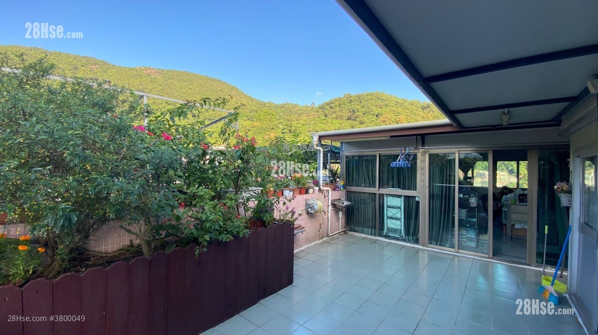 村屋 售盘 4 房 , 3 浴室