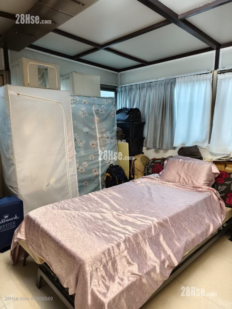 村屋 售盘 4 房 , 3 浴室