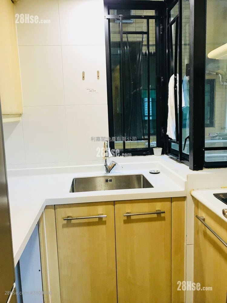 晓晖花园 租盘 2 房 , 1 浴室 459 平方尺