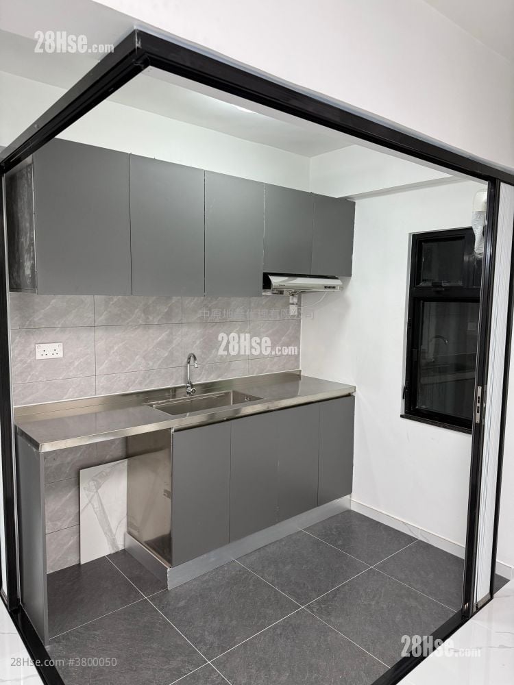 Golden Jubilee House Sell 3 Bedrooms , 2 Bathrooms 616 ft²