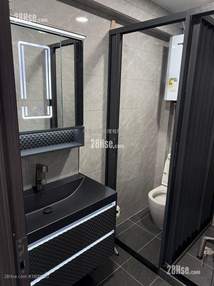 Golden Jubilee House Sell 3 Bedrooms , 2 Bathrooms 616 ft²