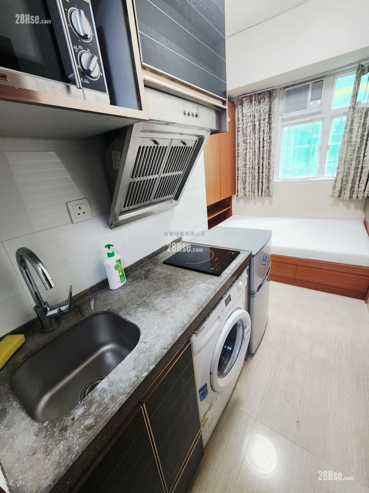 Apartment Rental 120 ft²