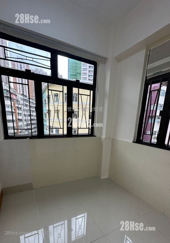 永毅大楼 租盘 2 房 , 1 浴室 246 平方尺