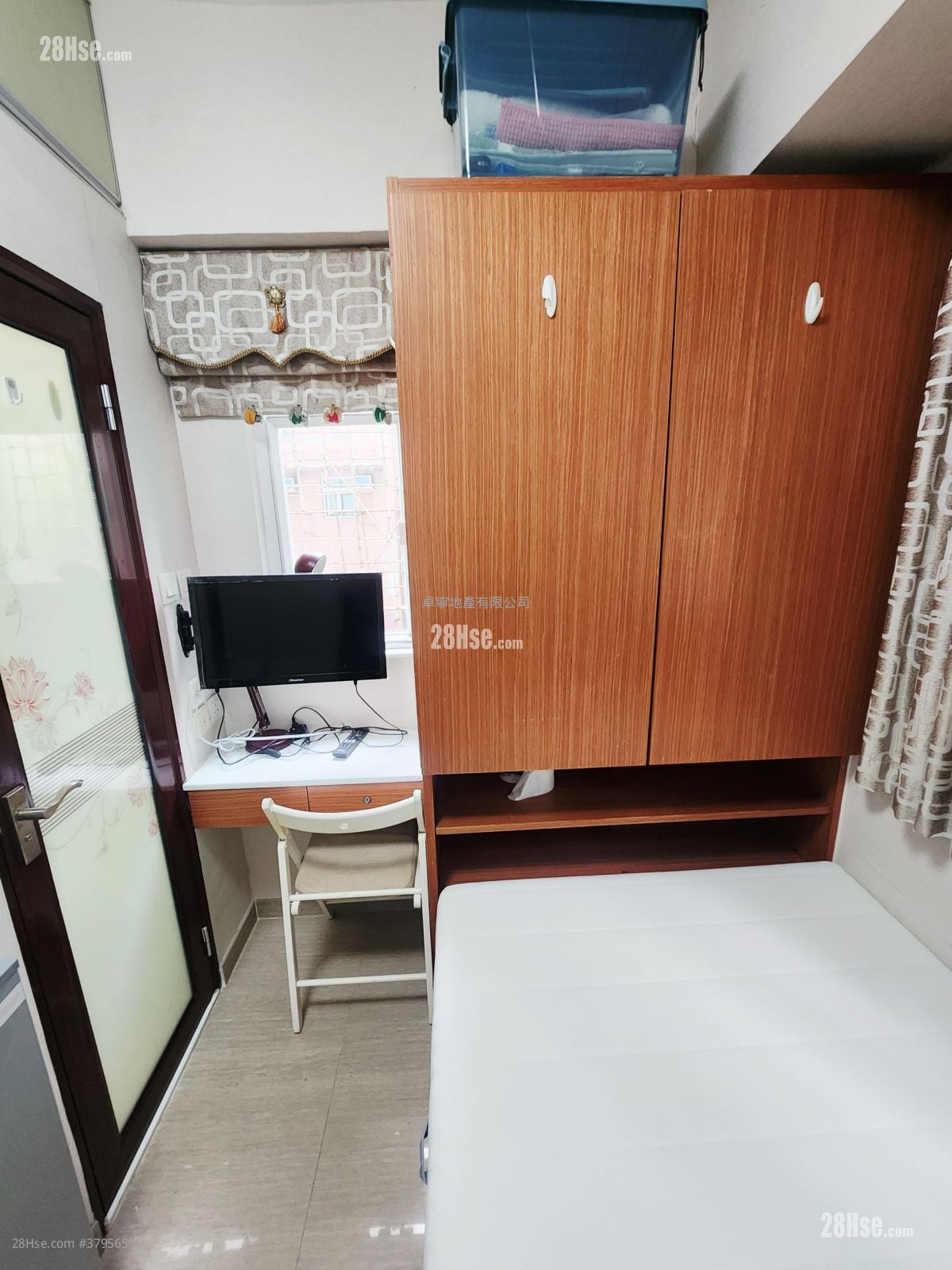 Apartment Rental 120 ft²