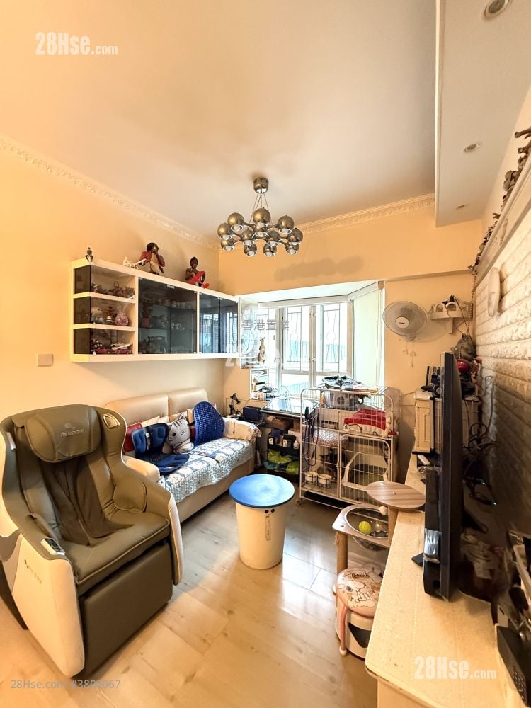 Metro Harbour View Sell 2 Bedrooms , 1 Bathroom 476 ft²