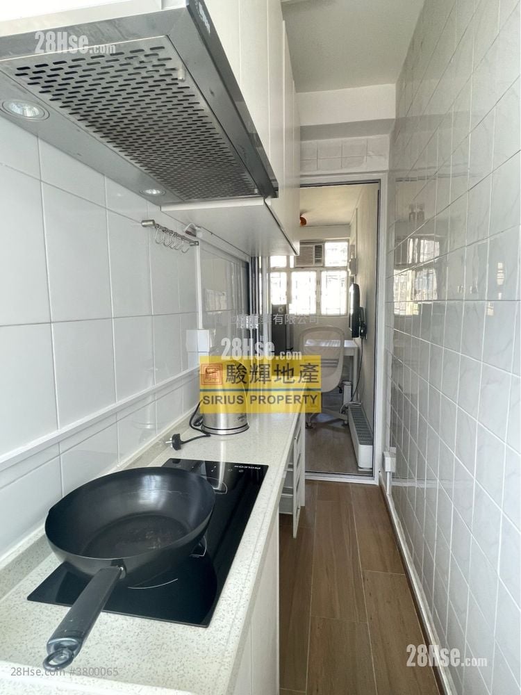 好时阁 租盘 240 平方尺