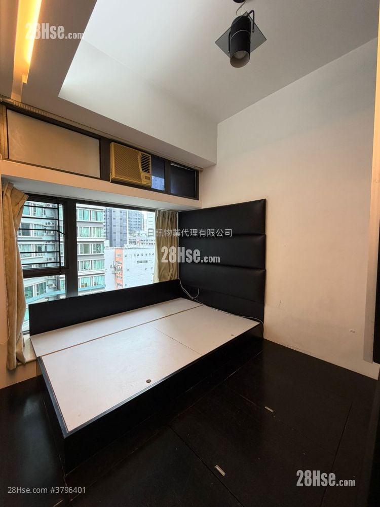 立坊 售盘 1 房 , 1 浴室 293 平方尺