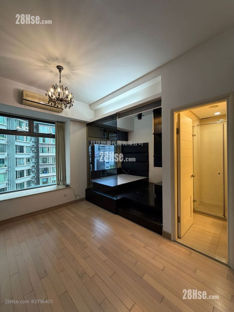 立坊 售盘 1 房 , 1 浴室 293 平方尺