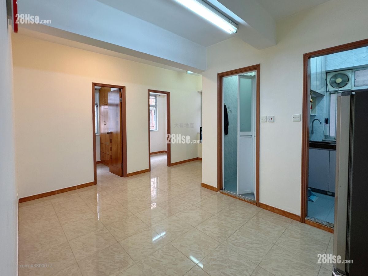 中堅樓 租盤 2 房 , 1 浴室 329 平方呎