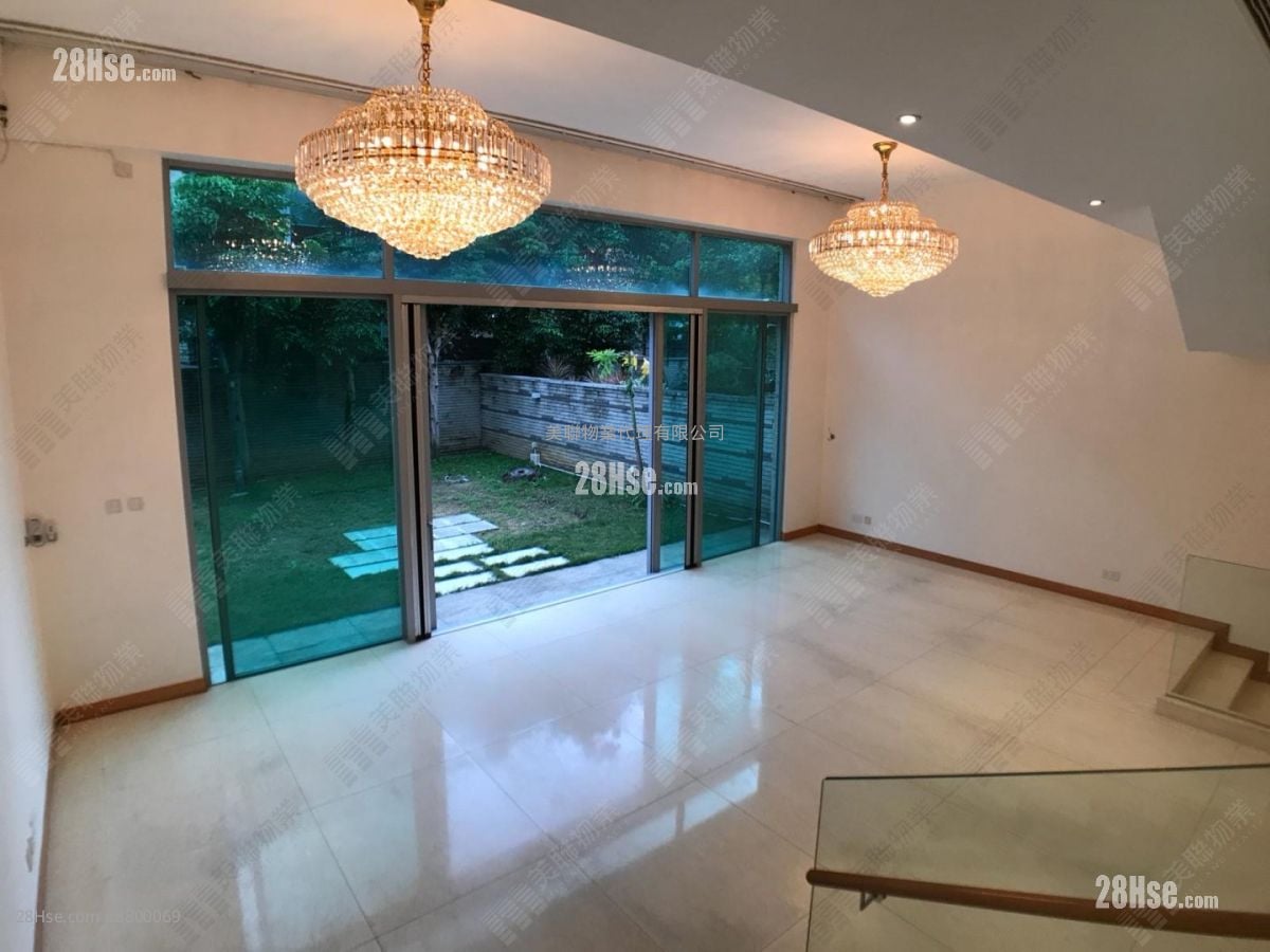 葡萄园 售盘 3 房 , 4 浴室 2,389 平方尺