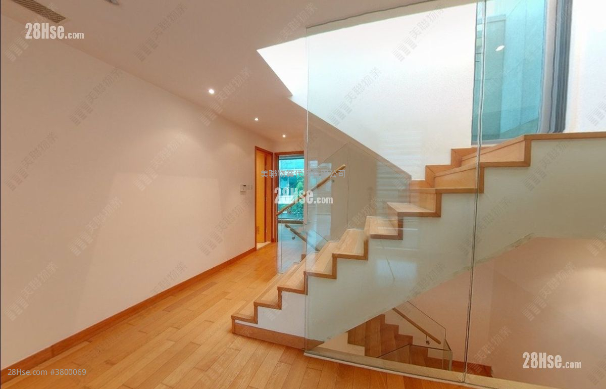 葡萄园 售盘 3 房 , 4 浴室 2,389 平方尺