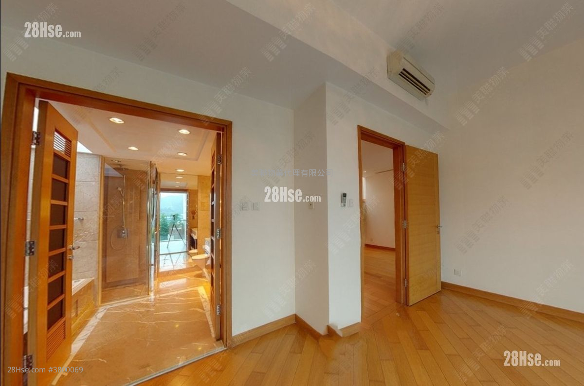 葡萄园 售盘 3 房 , 4 浴室 2,389 平方尺