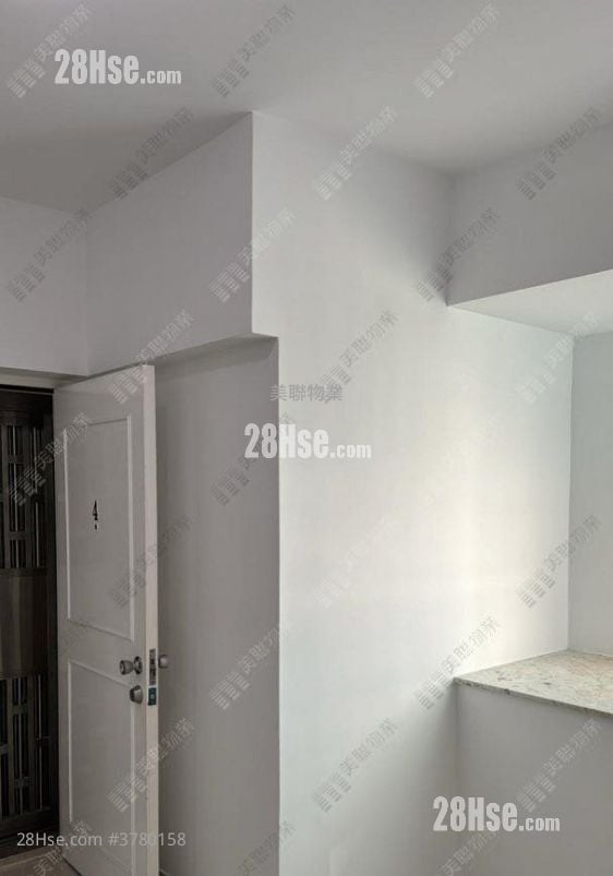 厅: 宝星中心 售盘 1 房 , 1 浴室 282 平方尺