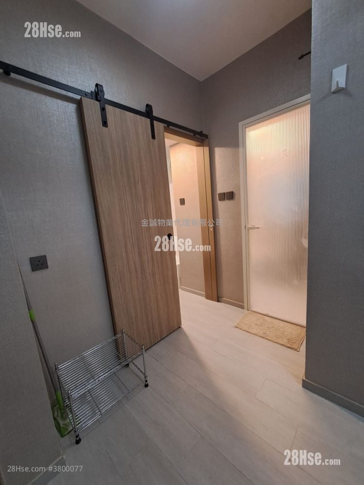 有利大厦 租盘 1 房 , 1 浴室 280 平方尺