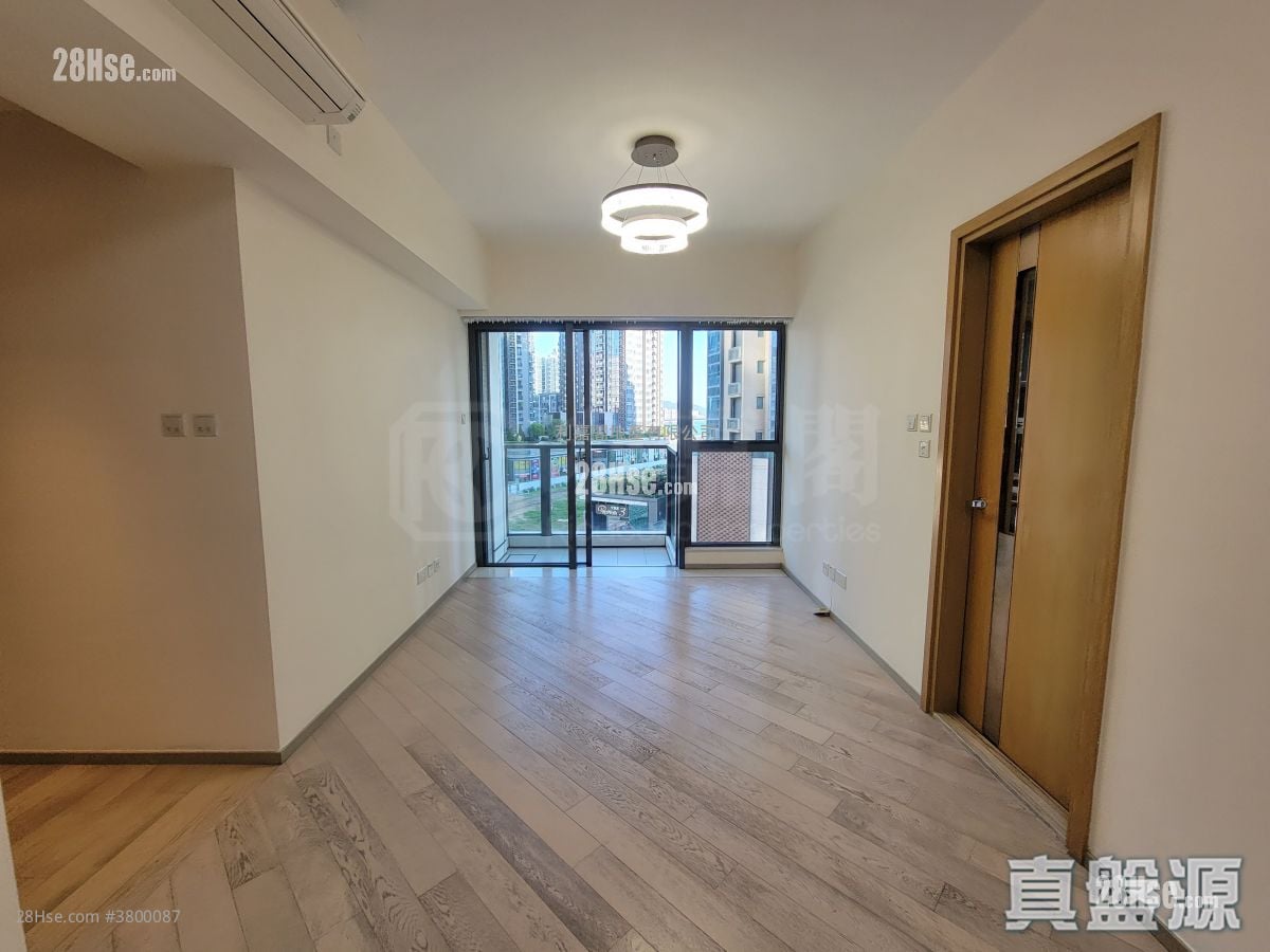 The Wings Rental 4 Bedrooms , 3 Bathrooms 841 ft²