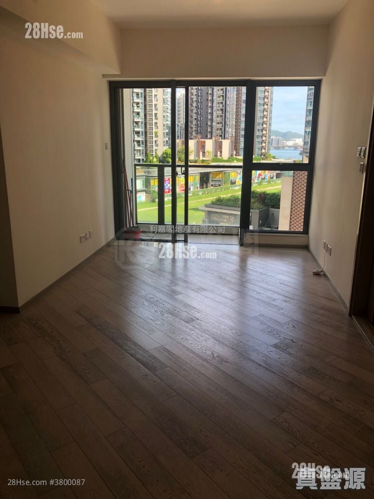 The Wings Rental 4 Bedrooms , 3 Bathrooms 841 ft²