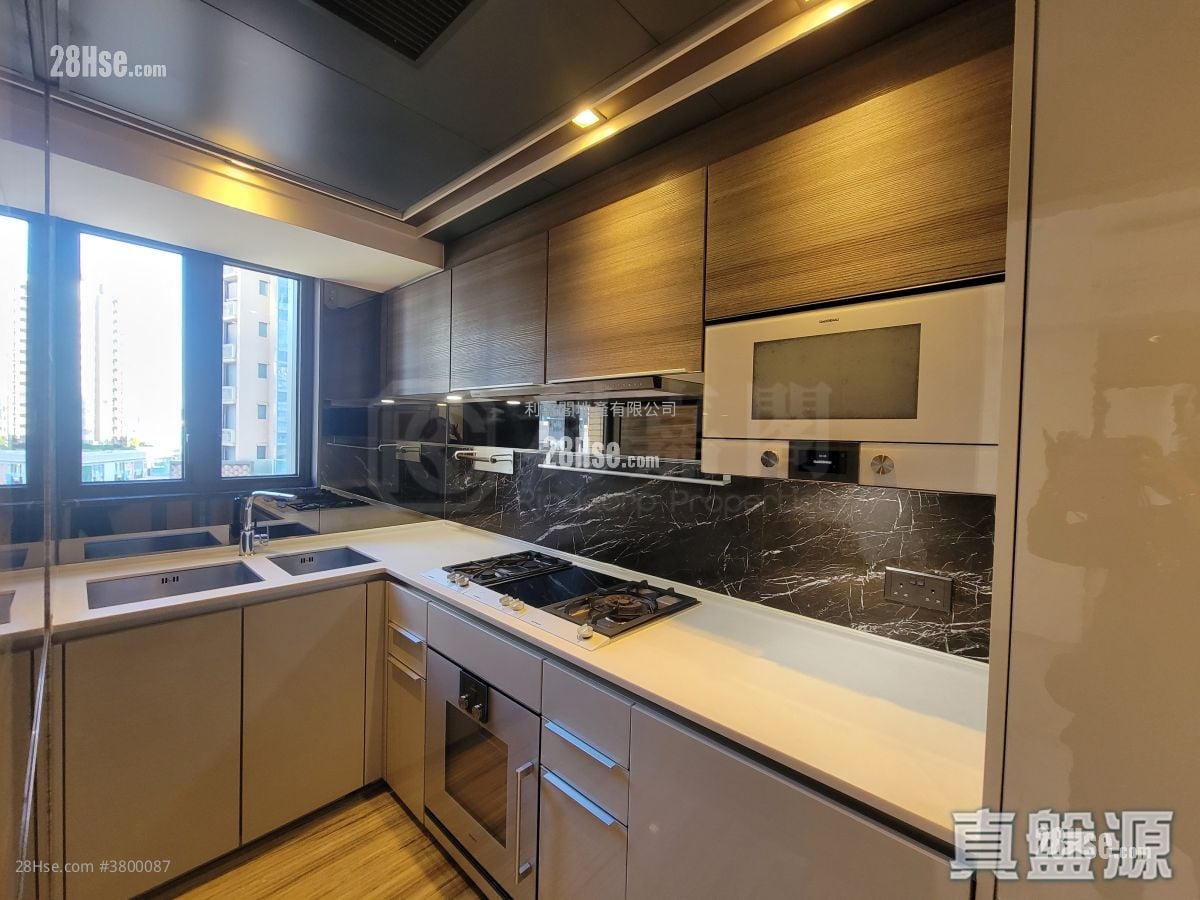 The Wings Rental 4 Bedrooms , 3 Bathrooms 841 ft²