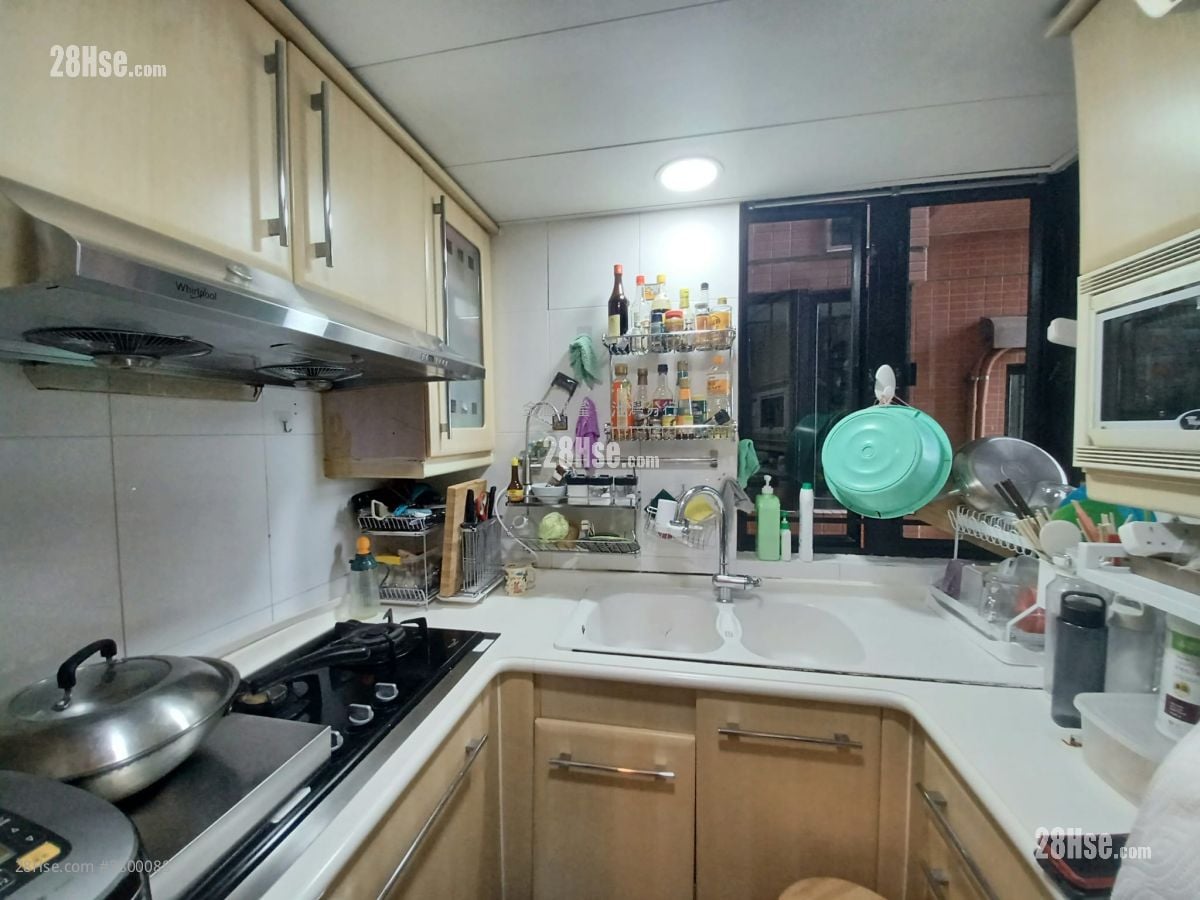 晓晖花园 租盘 3 房 , 2 浴室 660 平方尺