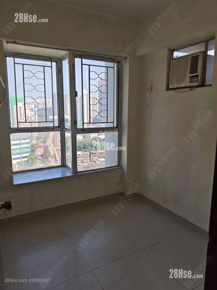 Kam Hing Building Sell 2 Bedrooms 375 ft²