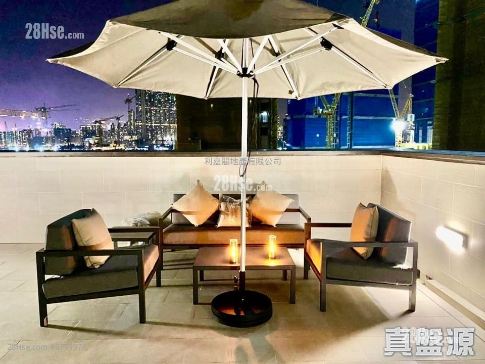 Vibe Centro Sell 4 Bedrooms 1,318 ft²