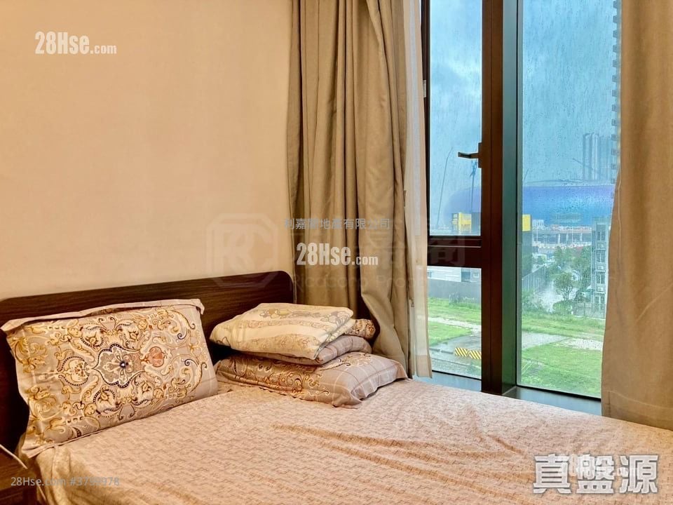 Vibe Centro Sell 4 Bedrooms 1,318 ft²