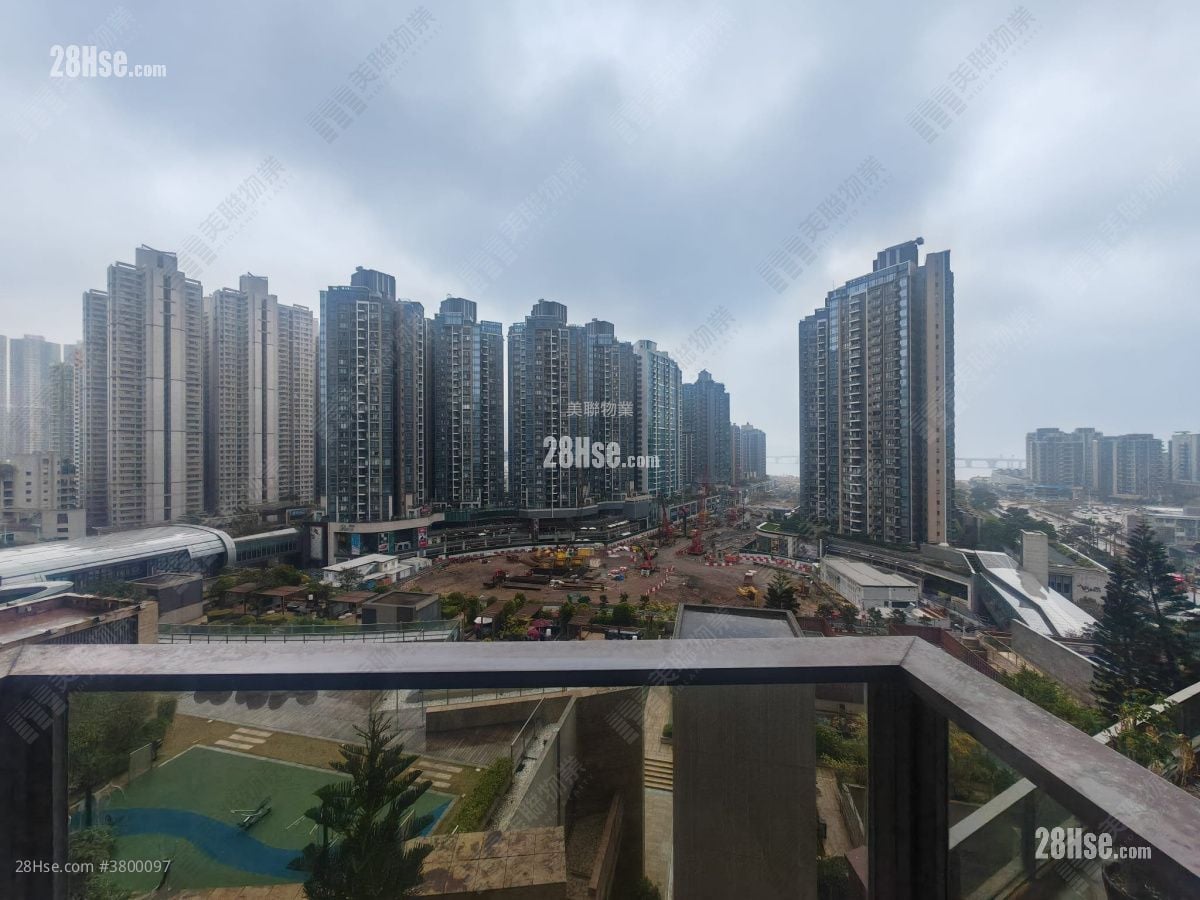 The Wings Sell 4 Bedrooms , 2 Bathrooms 872 ft²