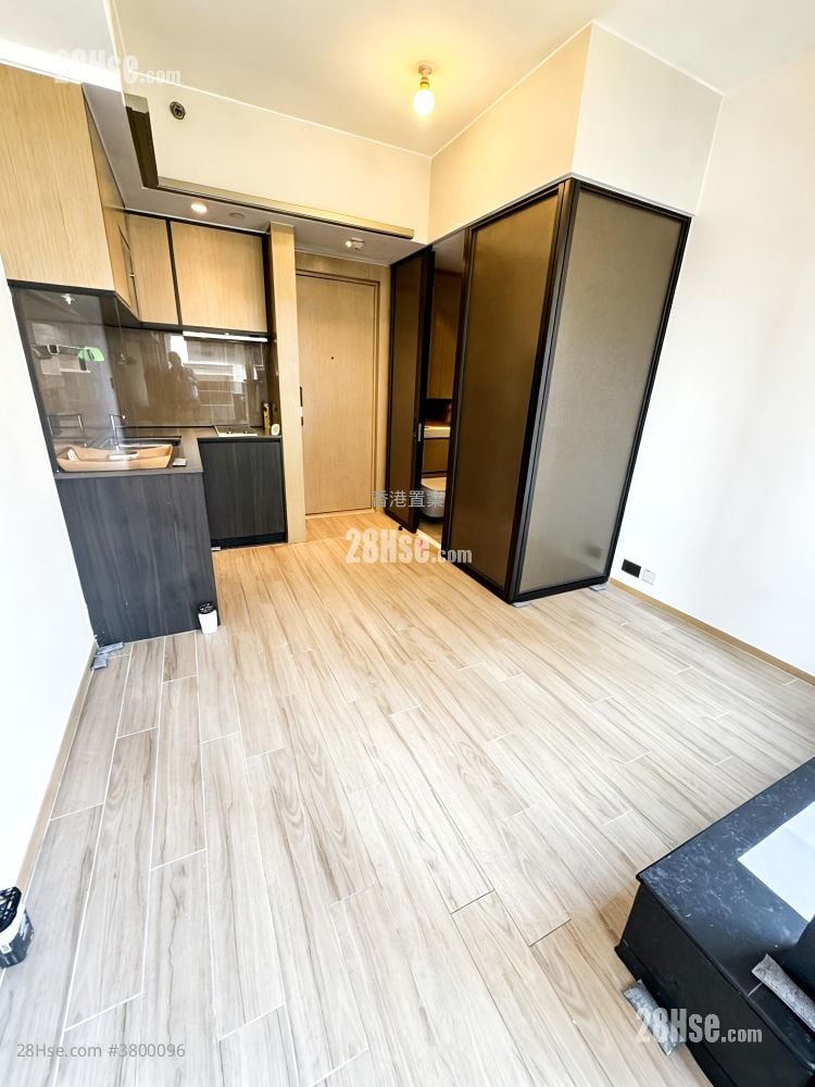 Cetus Square Mile Rental Studio , 1 Bathroom 194 ft²