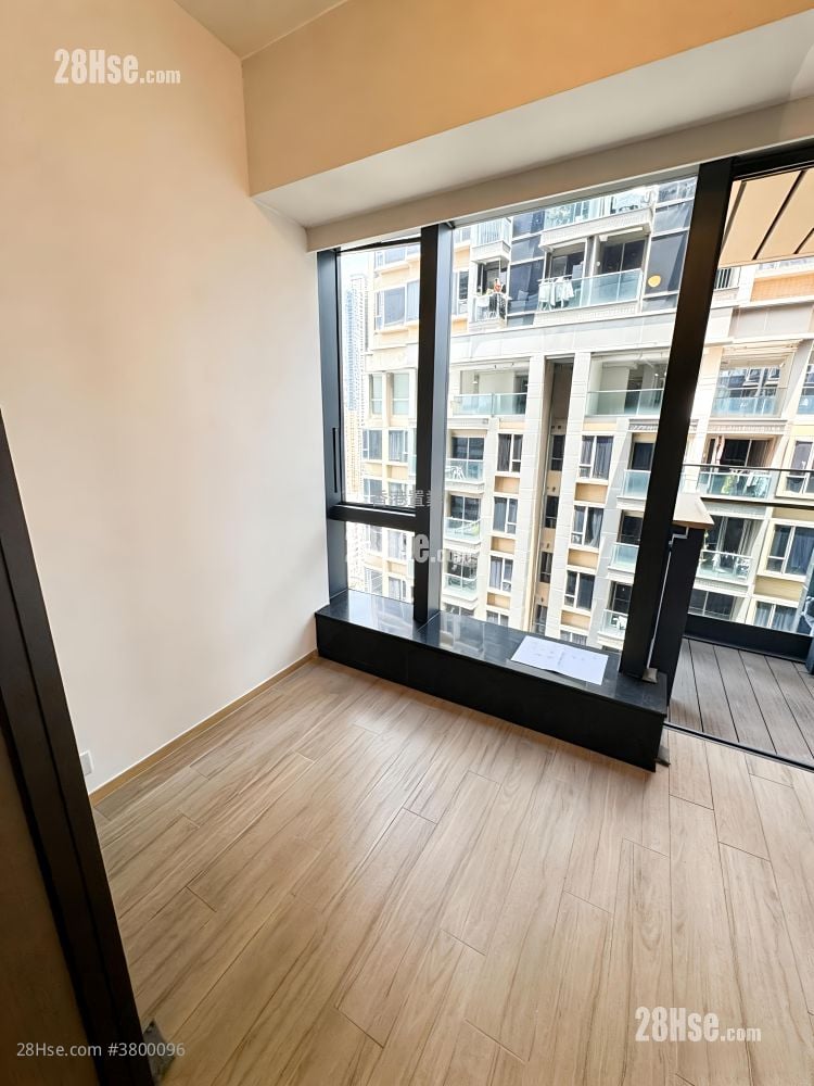 Cetus Square Mile Rental Studio , 1 Bathroom 194 ft²