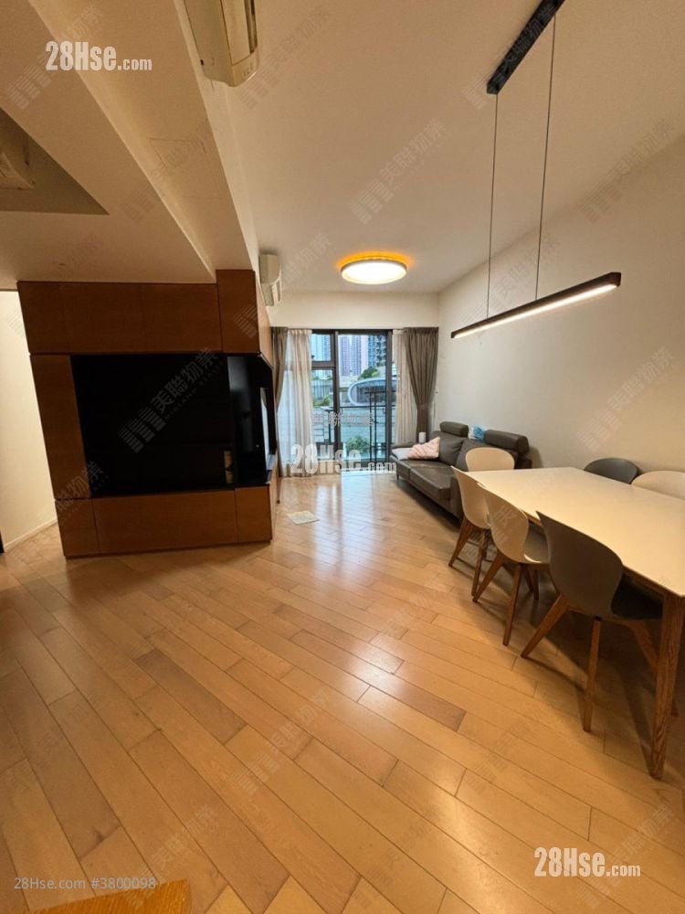 The Wings Sell 4 Bedrooms , 2 Bathrooms 933 ft²