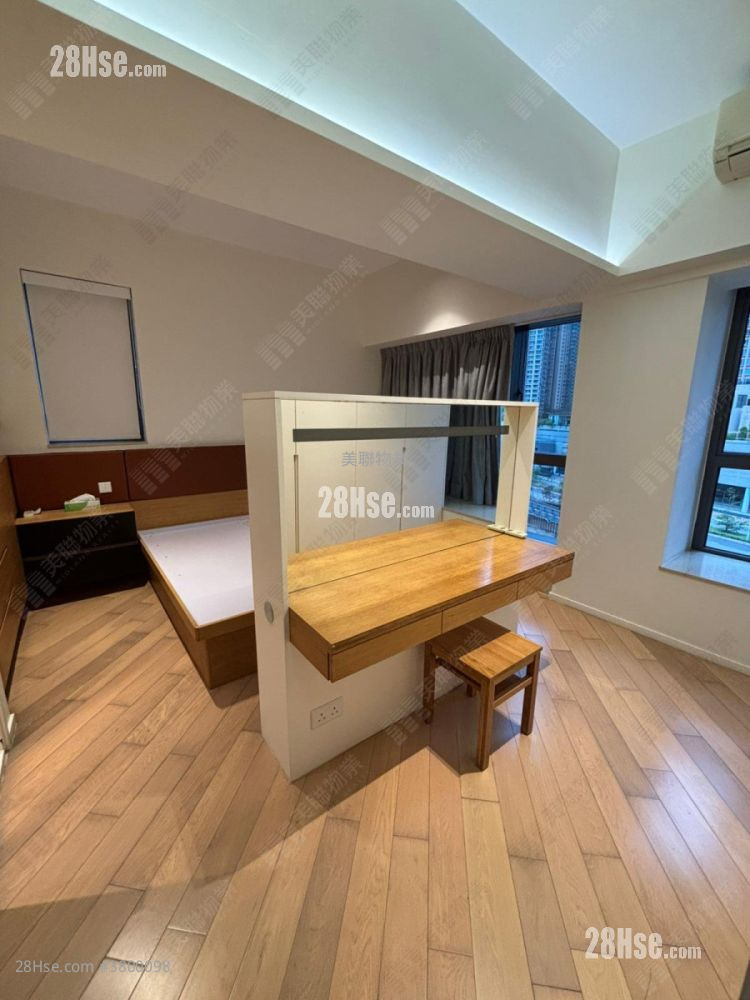 The Wings Sell 4 Bedrooms , 2 Bathrooms 933 ft²