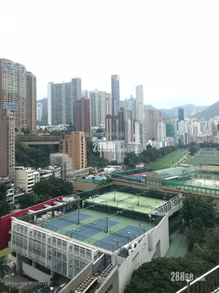 Yue King Building Sell 2 Bedrooms , 1 Bathroom 678 ft²