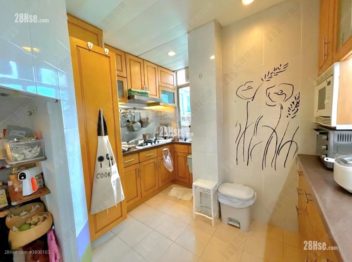 雅丽居 售盘 3 房 , 2 浴室 1,020 平方尺