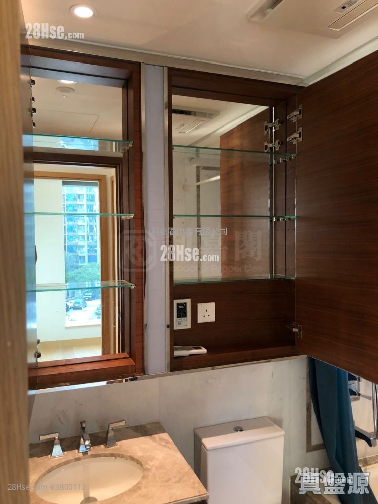 One Homantin Rental 2 Bedrooms , 1 Bathroom 501 ft²