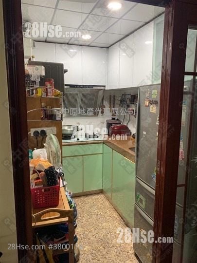 太湖花园 售盘 4 房 , 2 浴室 997 平方尺