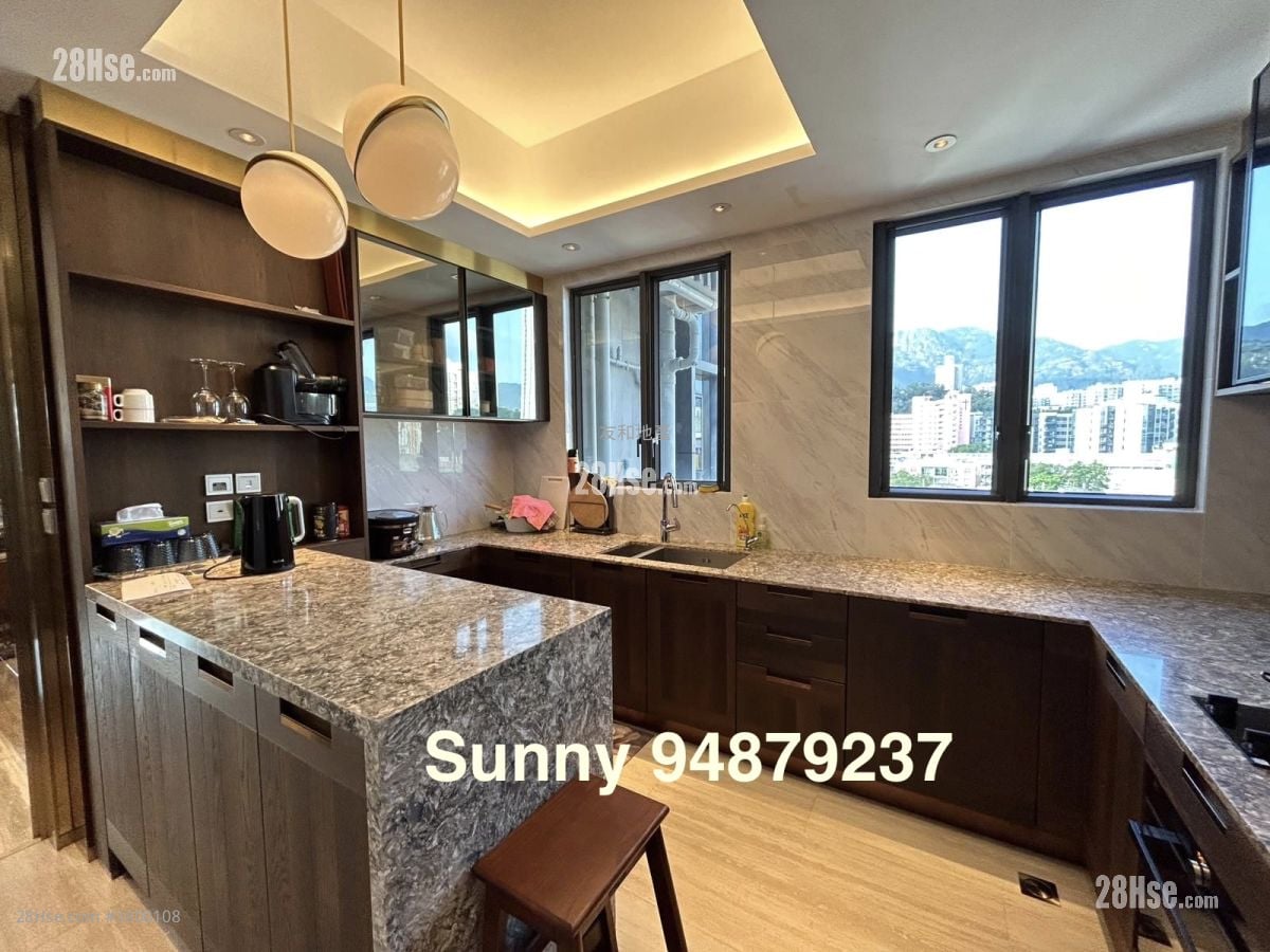 Ayton Sell 3 Bedrooms , 4 Bathrooms 1,189 ft²