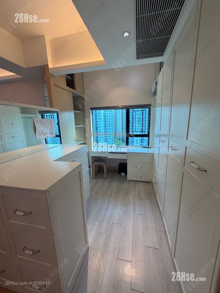 雅典居 售盘 3 房 , 3 浴室 1,435 平方尺