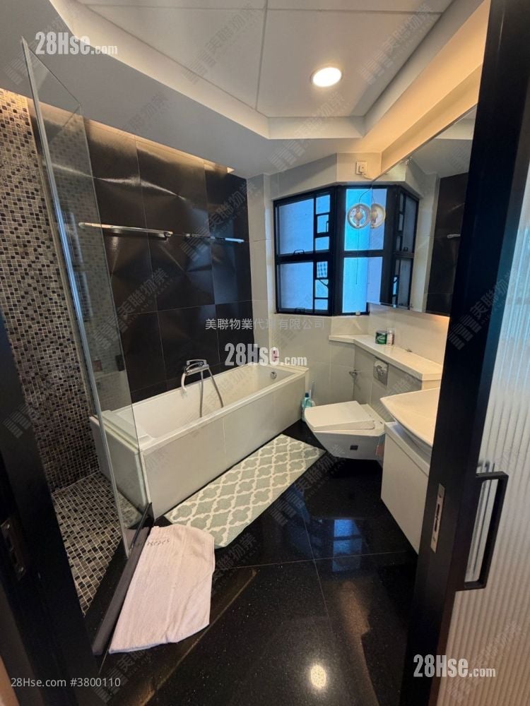 雅典居 售盘 3 房 , 3 浴室 1,435 平方尺