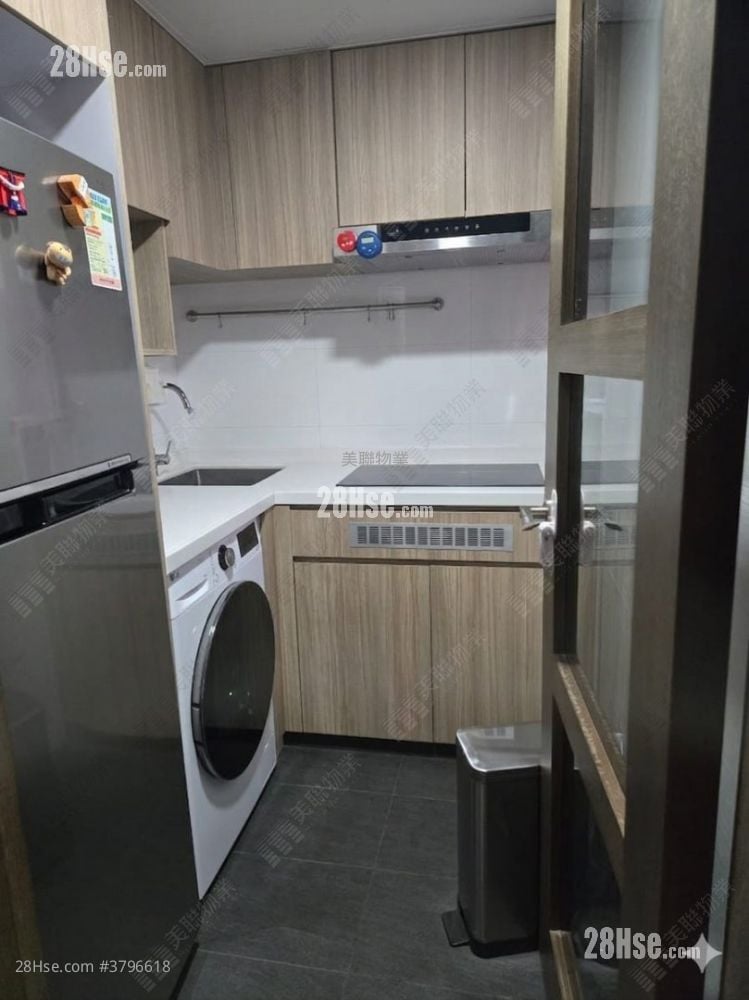 Tsing Yi Garden Sell 2 Bedrooms , 1 Bathroom 343 ft²