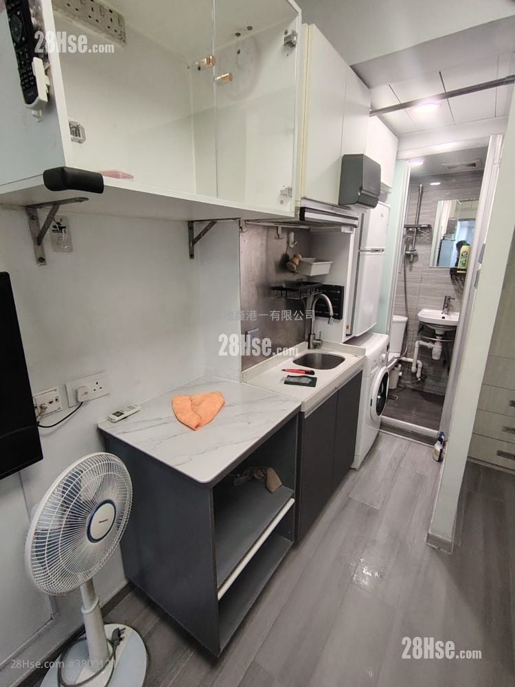 Ngai Hing Mansion Rental Studio , 1 Bathroom 150 ft²